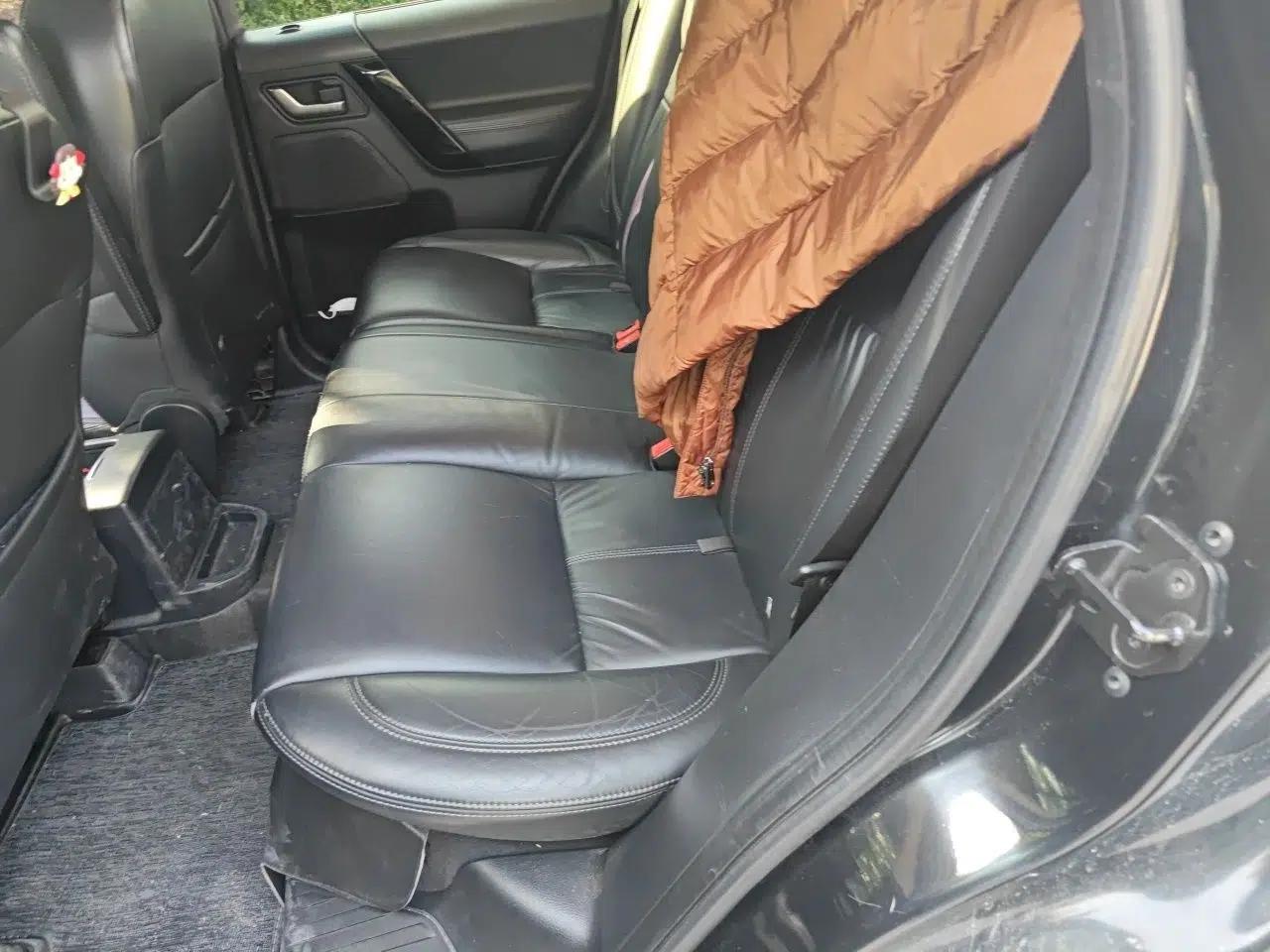 Land Rover Freelander 2 2013 2.0T Si4 HSE Gasoline Version — миниатюра 18