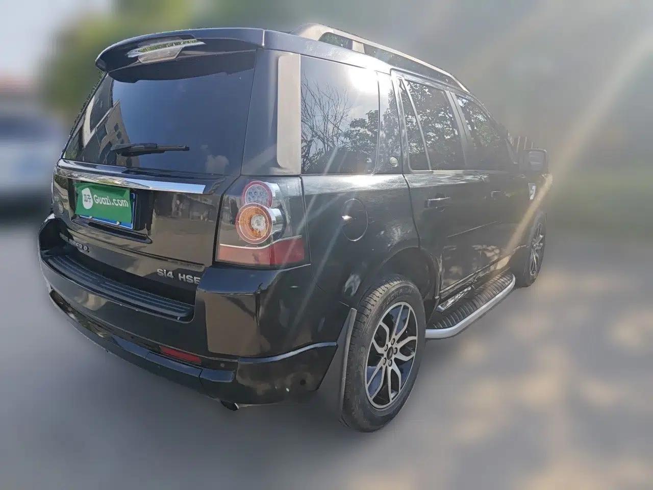 Land Rover Freelander 2 2013 2.0T Si4 HSE Gasoline Version — миниатюра 6