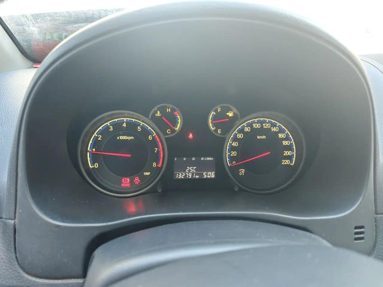 Suzuki SX4 2013 1.6L Manual CoolRide Model — миниатюра 12