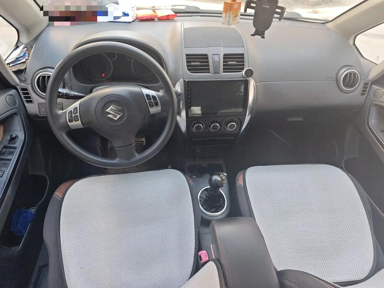 Suzuki SX4 2013 1.6L Manual CoolRide Model — миниатюра 10