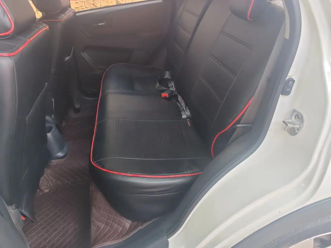 Suzuki SX4 2016 1.6L Automatic Classic Edition — миниатюра 18
