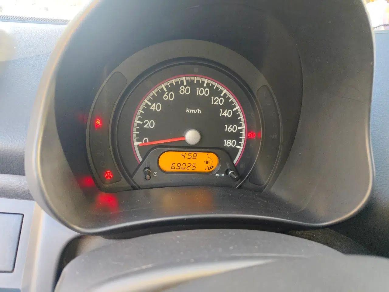 Suzuki Alto 2012 1.0L Manual Utility Version — миниатюра 13