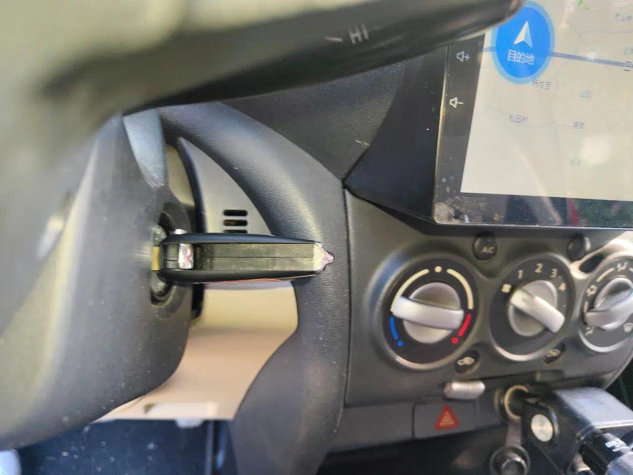 Suzuki Alto 2012 1.0L Manual Utility Version — миниатюра 9