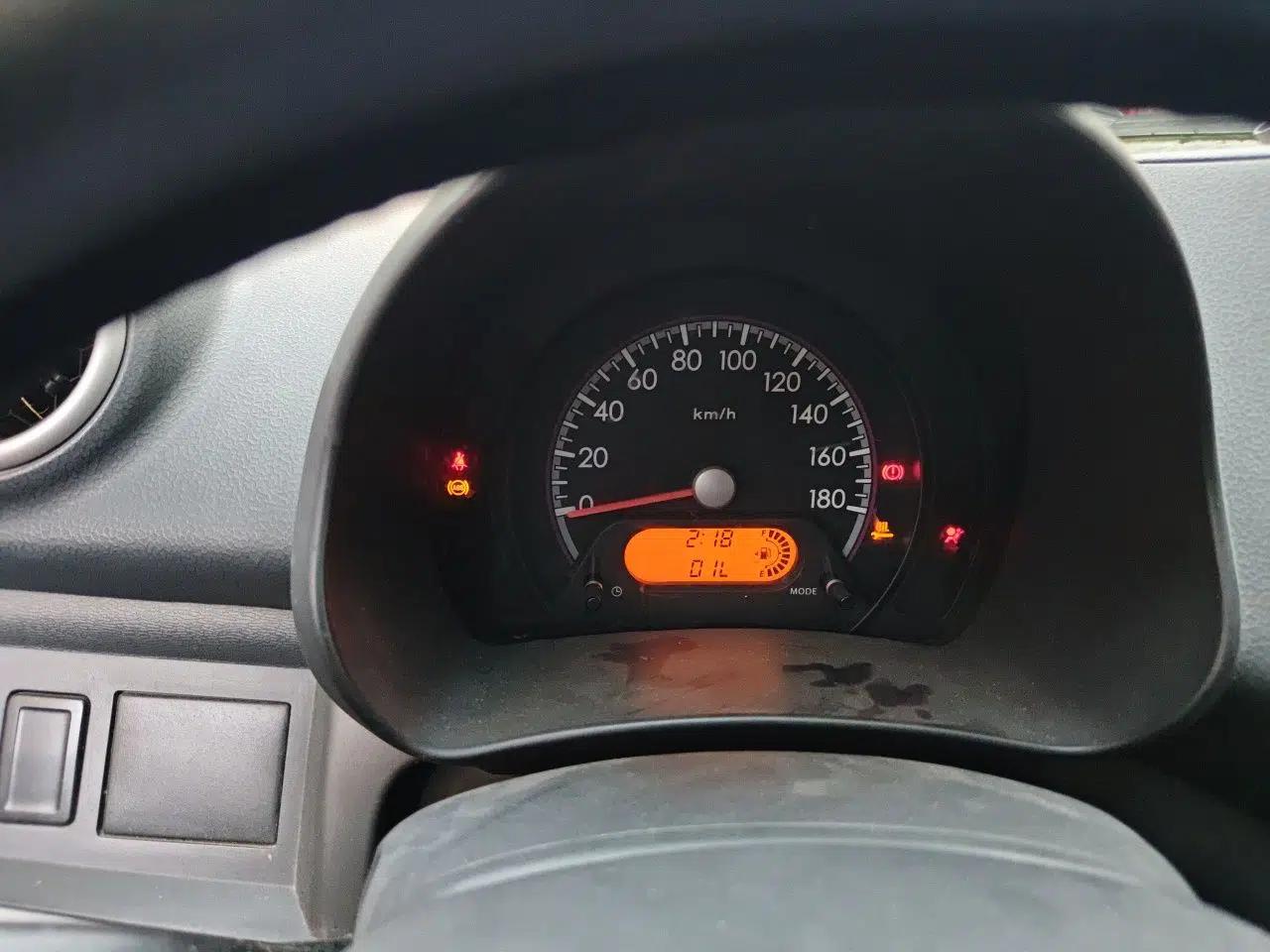 Suzuki Alto 2013 1.0L Manual Comfort Version — миниатюра 12