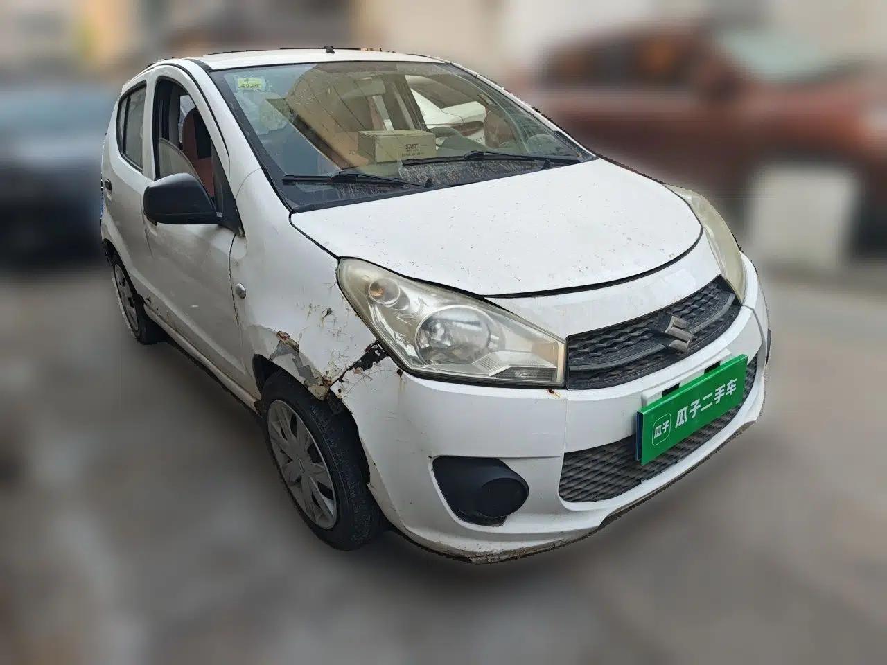 Suzuki Alto 2013 1.0L Manual Comfort Version — миниатюра 3