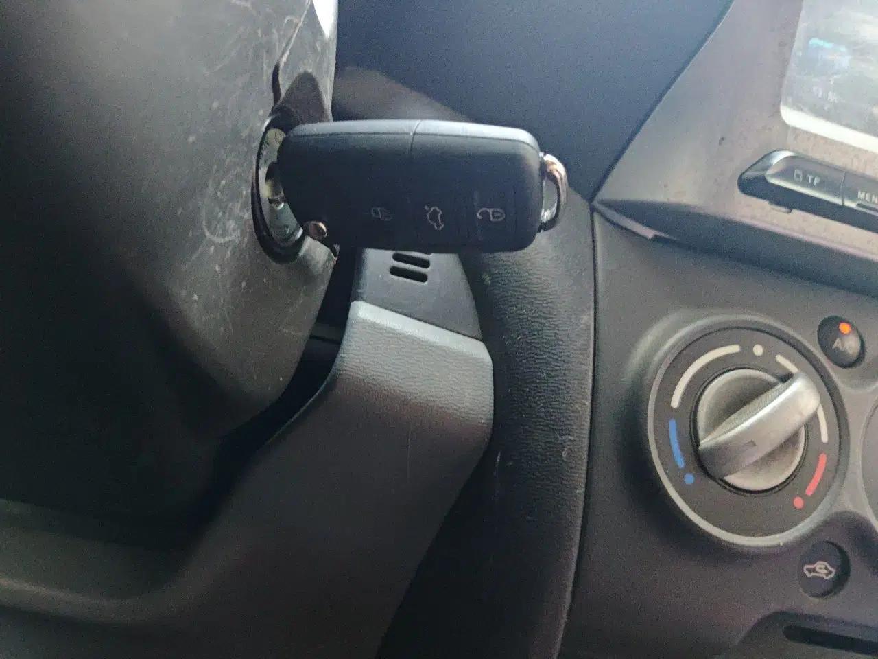 Suzuki Alto 2013 1.0L Manual Comfort Version — миниатюра 9