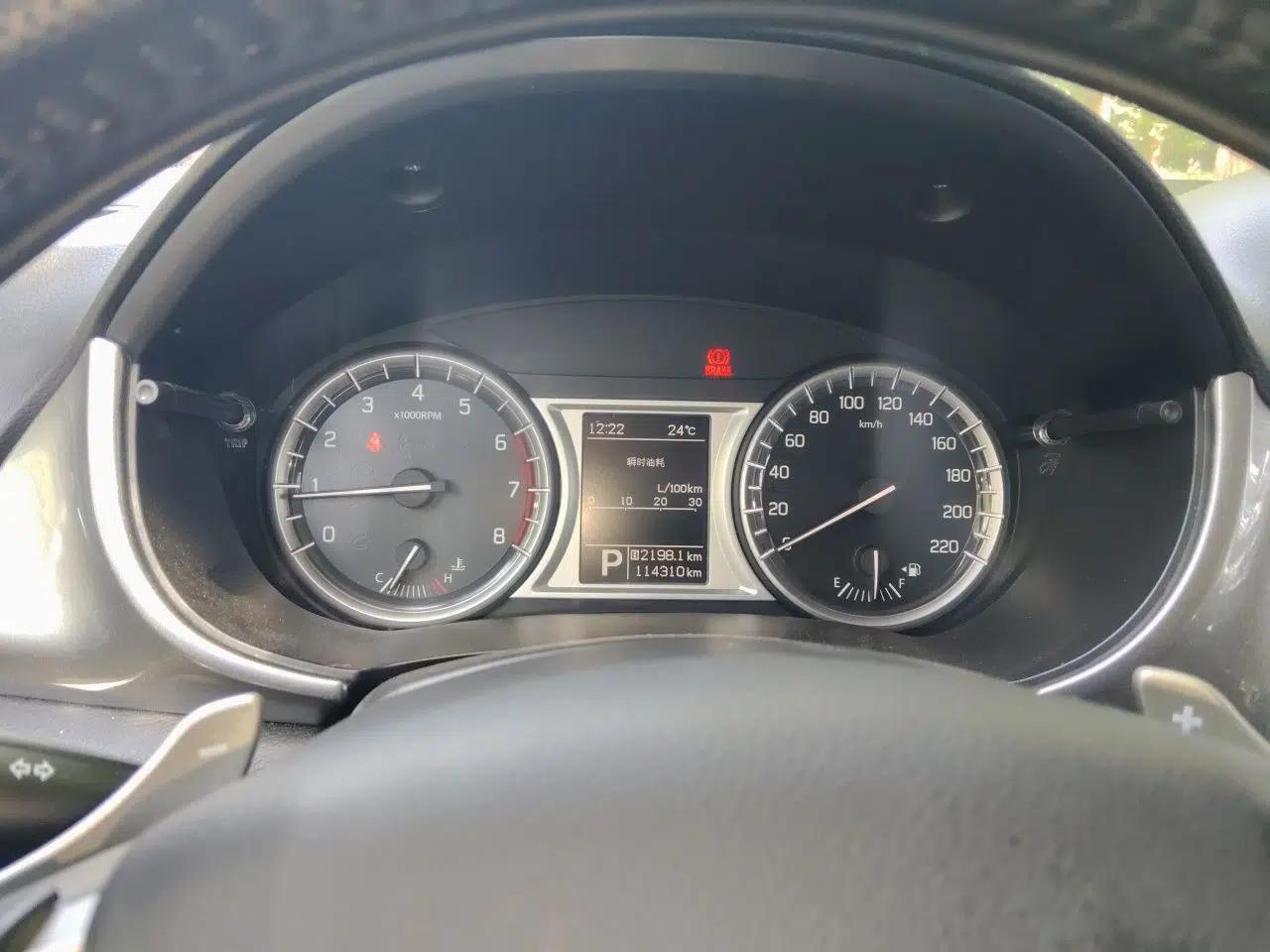 Suzuki Vitara 2016 1.4T Automatic Two-Wheel Drive Elite Model — миниатюра 12