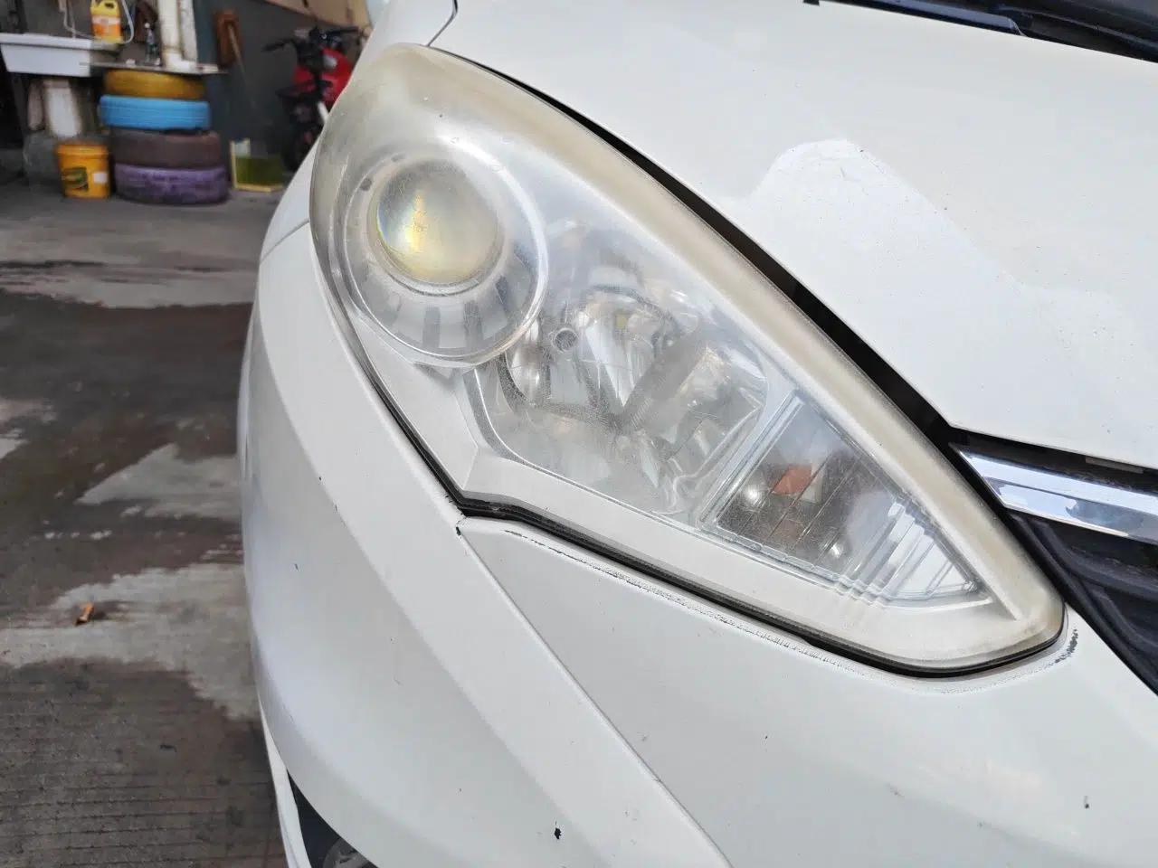 Suzuki Liana A6 2014 Hatchback 1.4L Manual Ideal Model — миниатюра 7