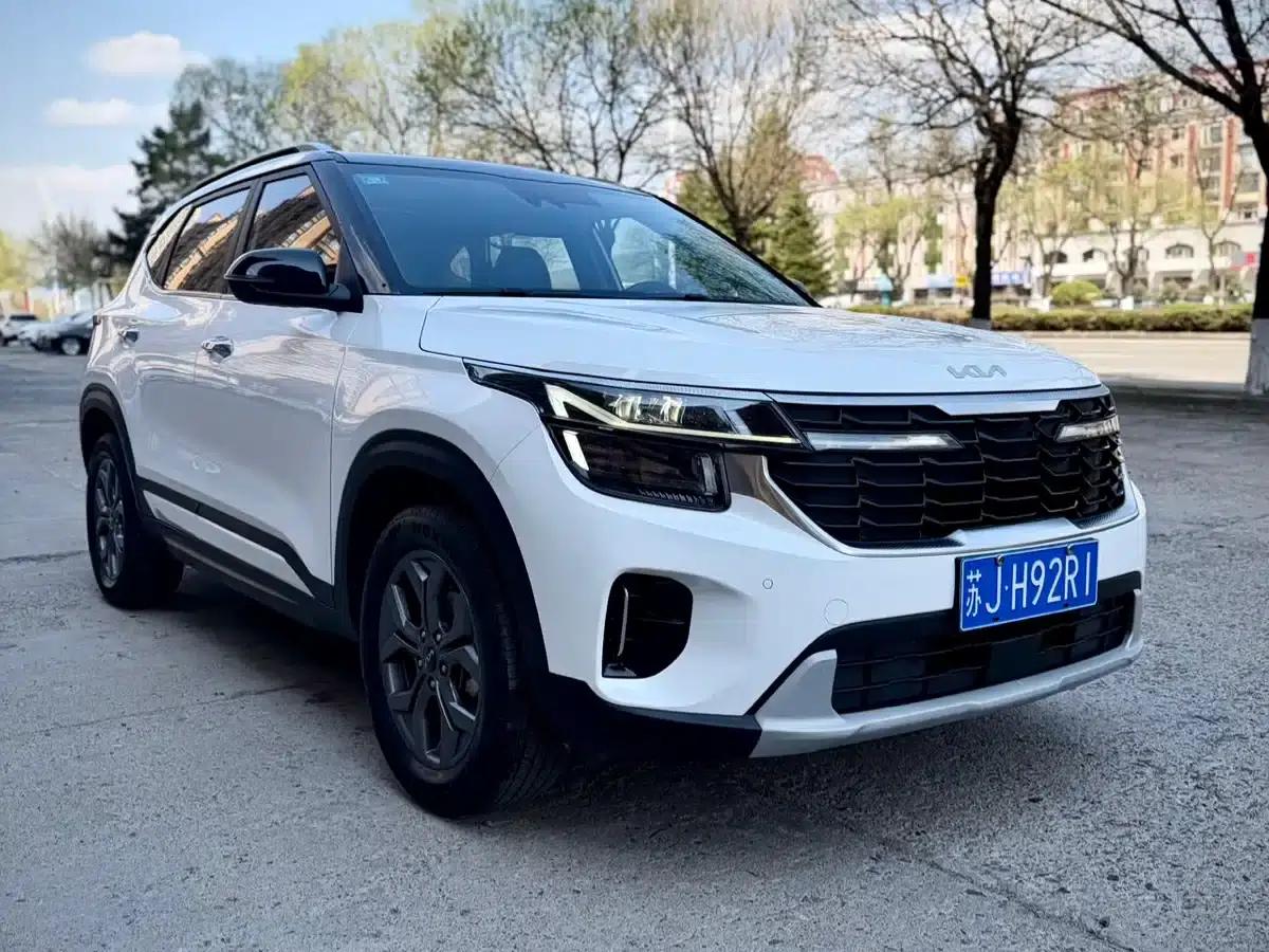 2023 Citroën Cytus 1.5L CVT Luxury Edition — миниатюра 3