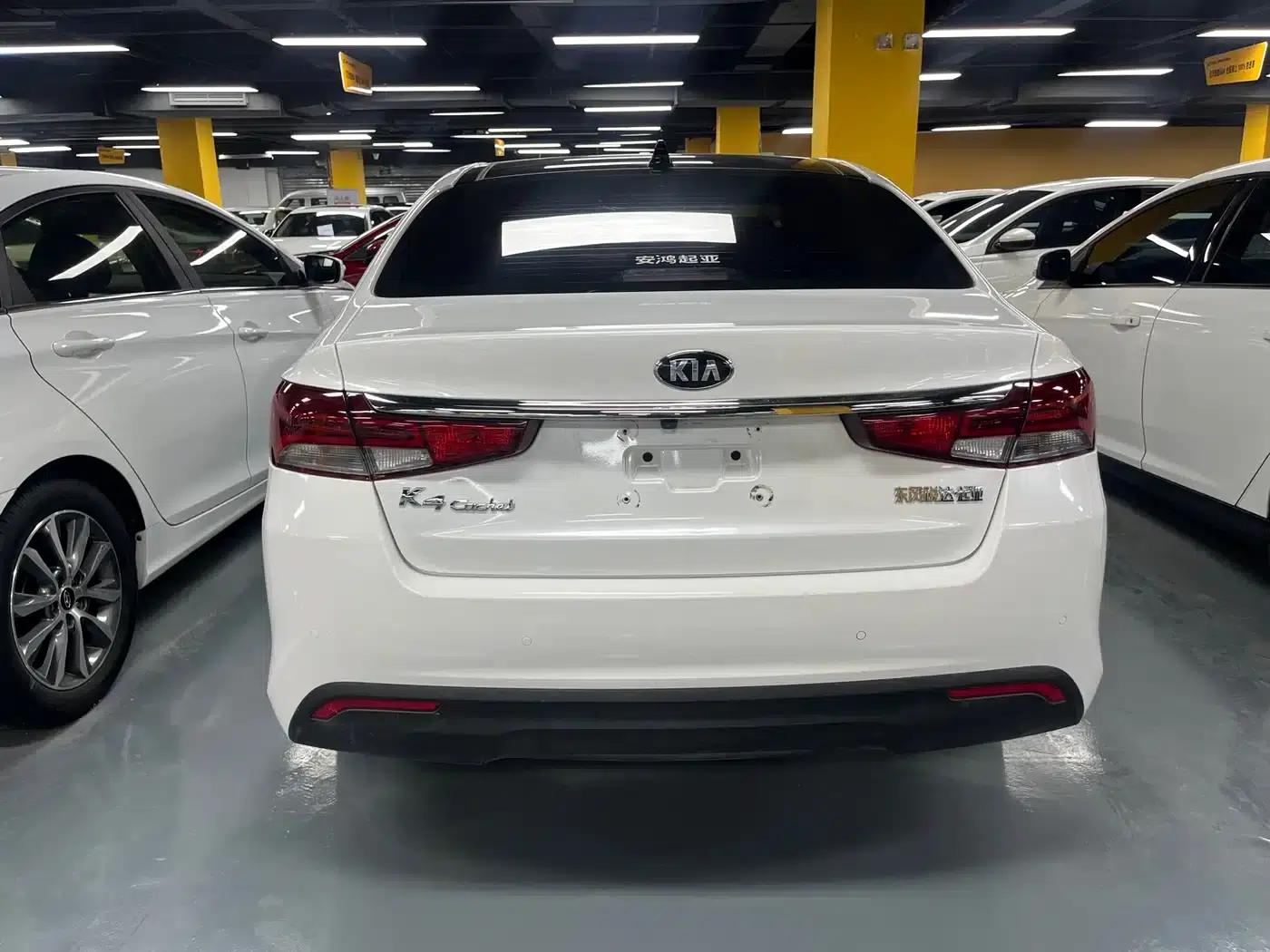 K5 2019 1.8L Automatic GLS — миниатюра 8