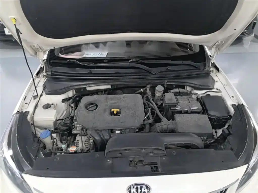 K5 2017 1.8L Automatic GLS — миниатюра 19