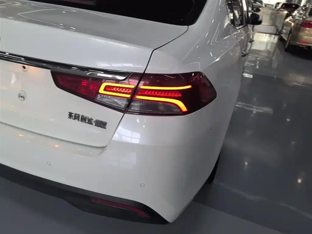 K5 2017 1.8L Automatic GLS — миниатюра 7