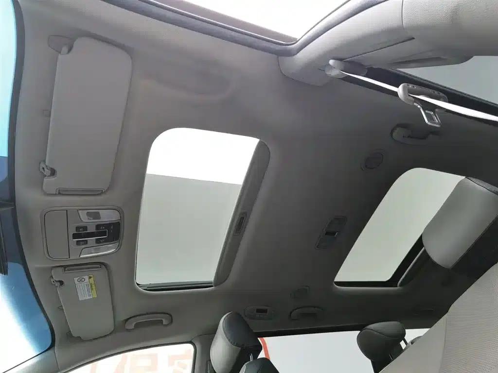 Carnival (Imported) 2015 3.3GDI Luxury Edition (National V Emission Standard) — миниатюра 14