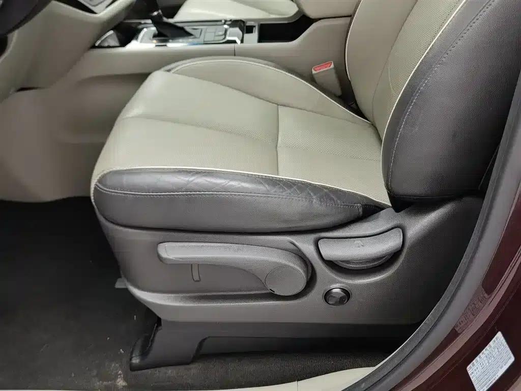 Carnival (Imported) 2015 3.3GDI Luxury Edition (National V Emission Standard) — миниатюра 20