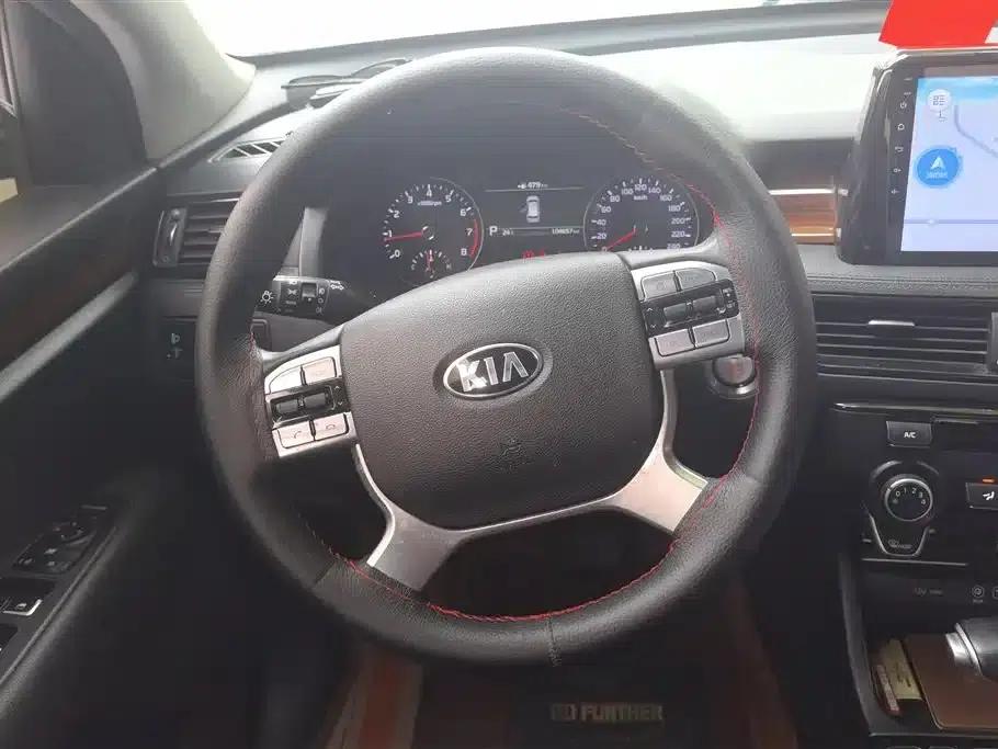 Kia KX7 2017 2.4L Automatic 2WD GLS 5-seater — миниатюра 15