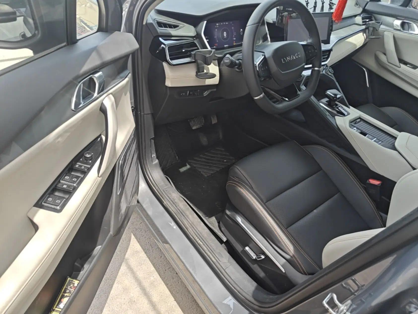 Lynk & Co 06 EM-P 2020 PHEV Plus — миниатюра 19