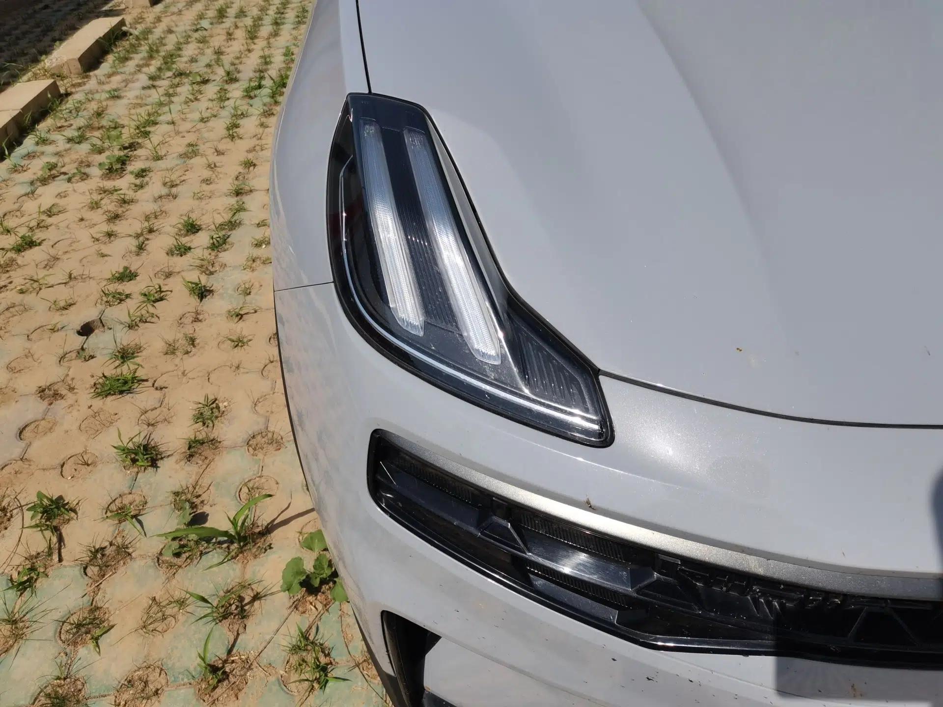 Lynk & Co 06 EM-P 2023 1.5T Remix PHEV Pro — миниатюра 7