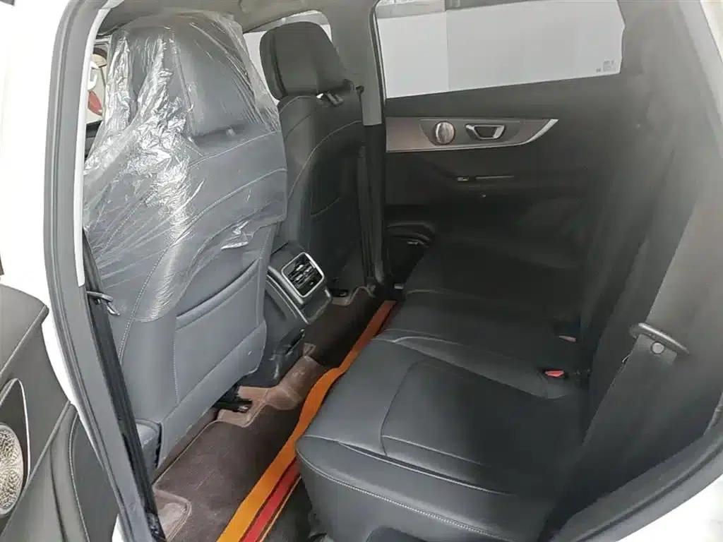 Chery Tiggo 8 PRO PHEV 2023 Champion Edition 1.5T 100km Glory Edition — миниатюра 17
