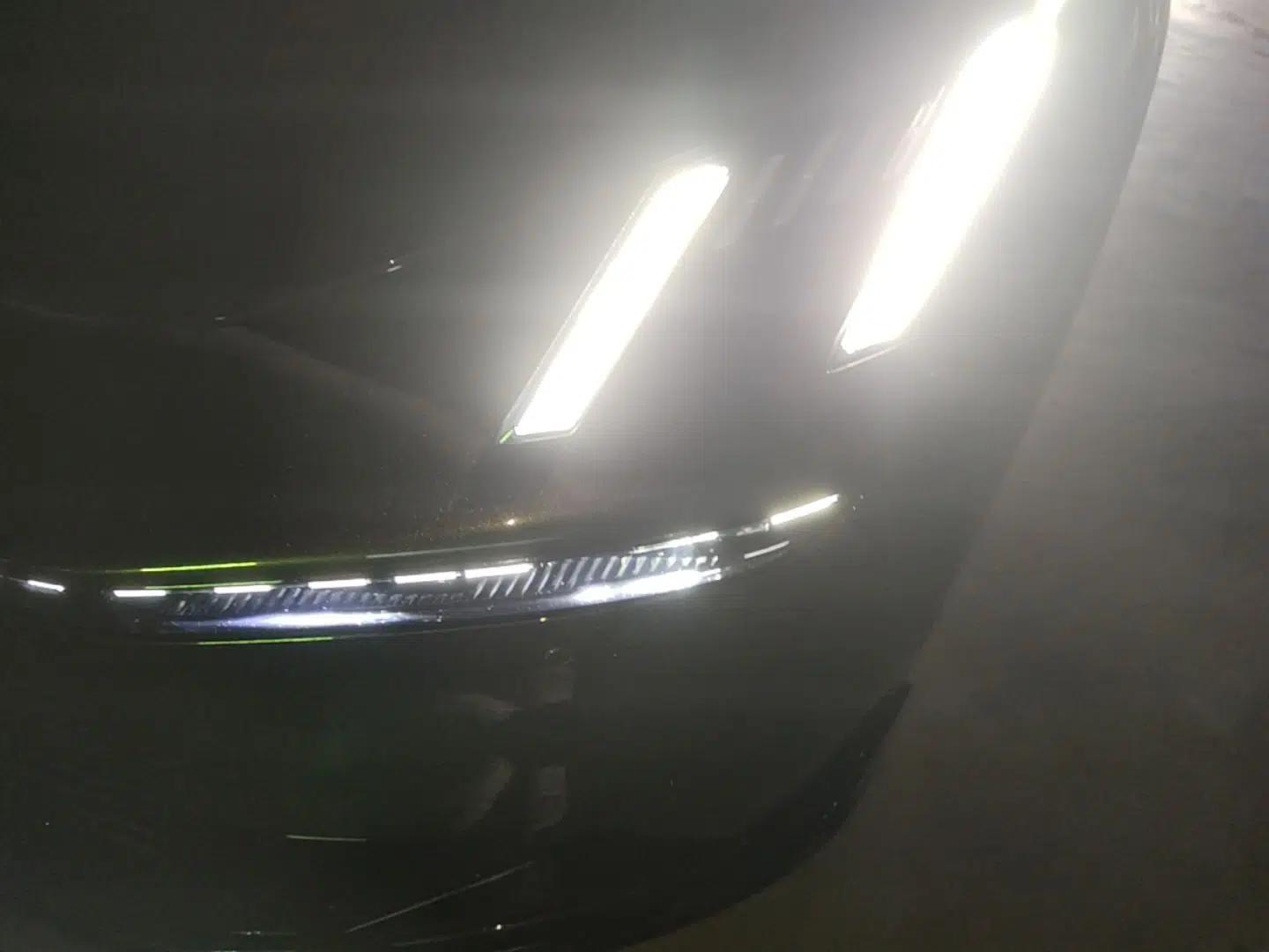 Lynk & Co 10 EM-P 2025 Model 240 All-Wheel Drive Ultra—Sport Edition — миниатюра 5