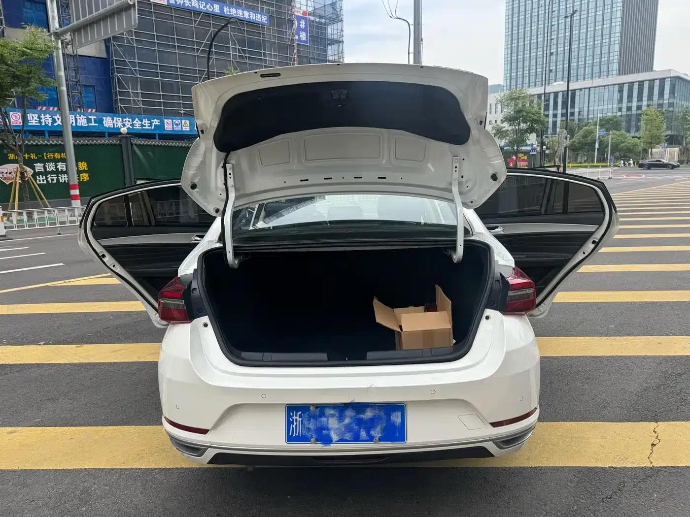 Chery Arrizo GX 2021 Champion Edition 1.5L CVT Premium Edition — миниатюра 14