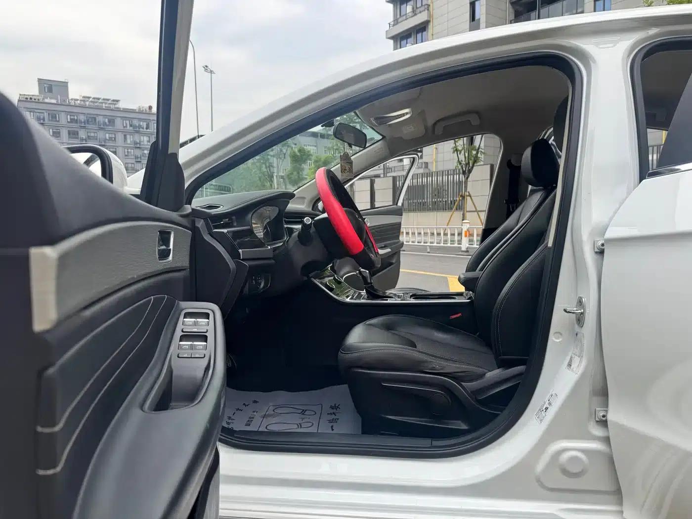 Chery Arrizo GX 2021 Champion Edition 1.5L CVT Premium Edition — миниатюра 10