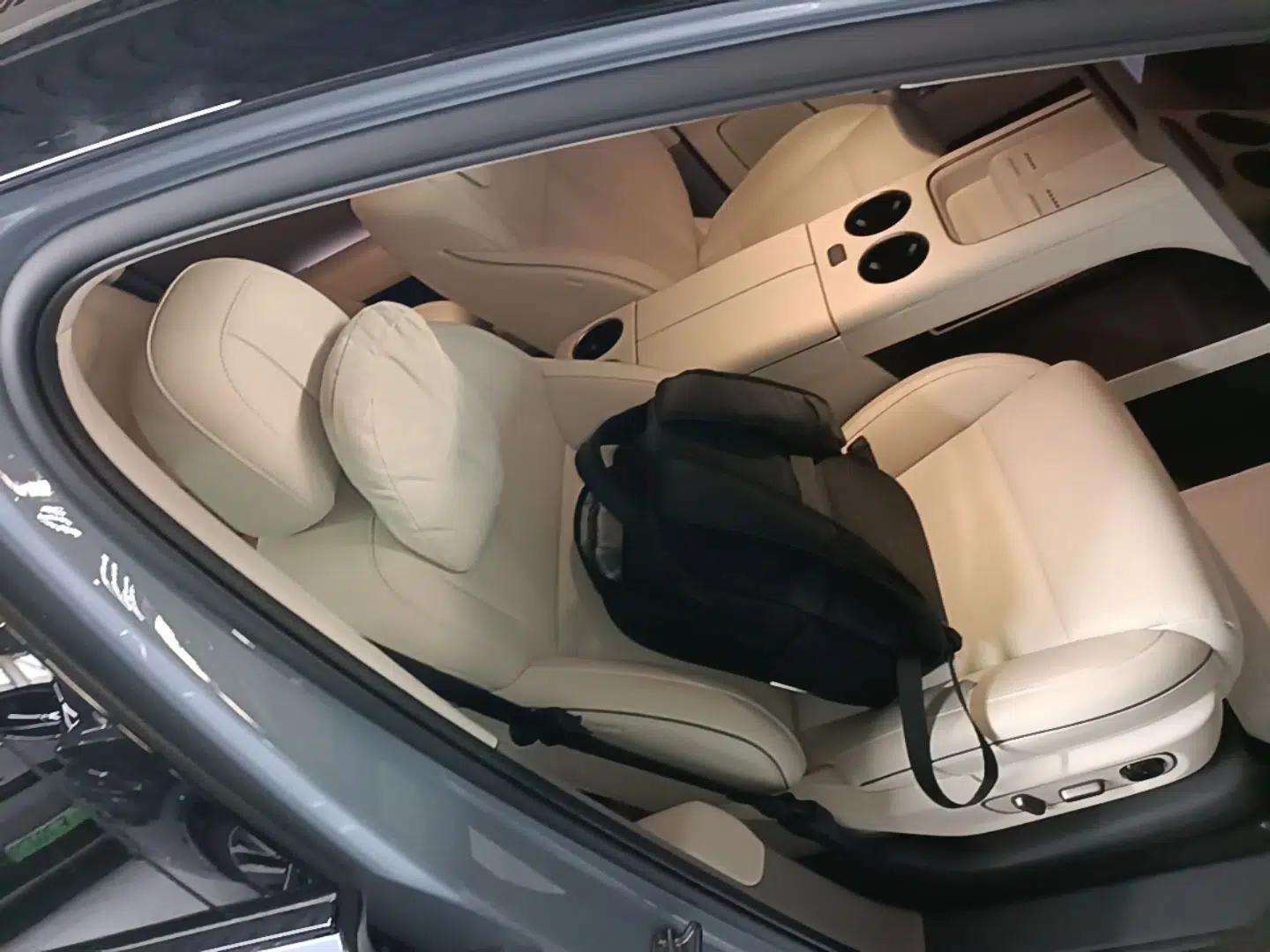 Li Auto i8 2025 Model Standard Version — миниатюра 23