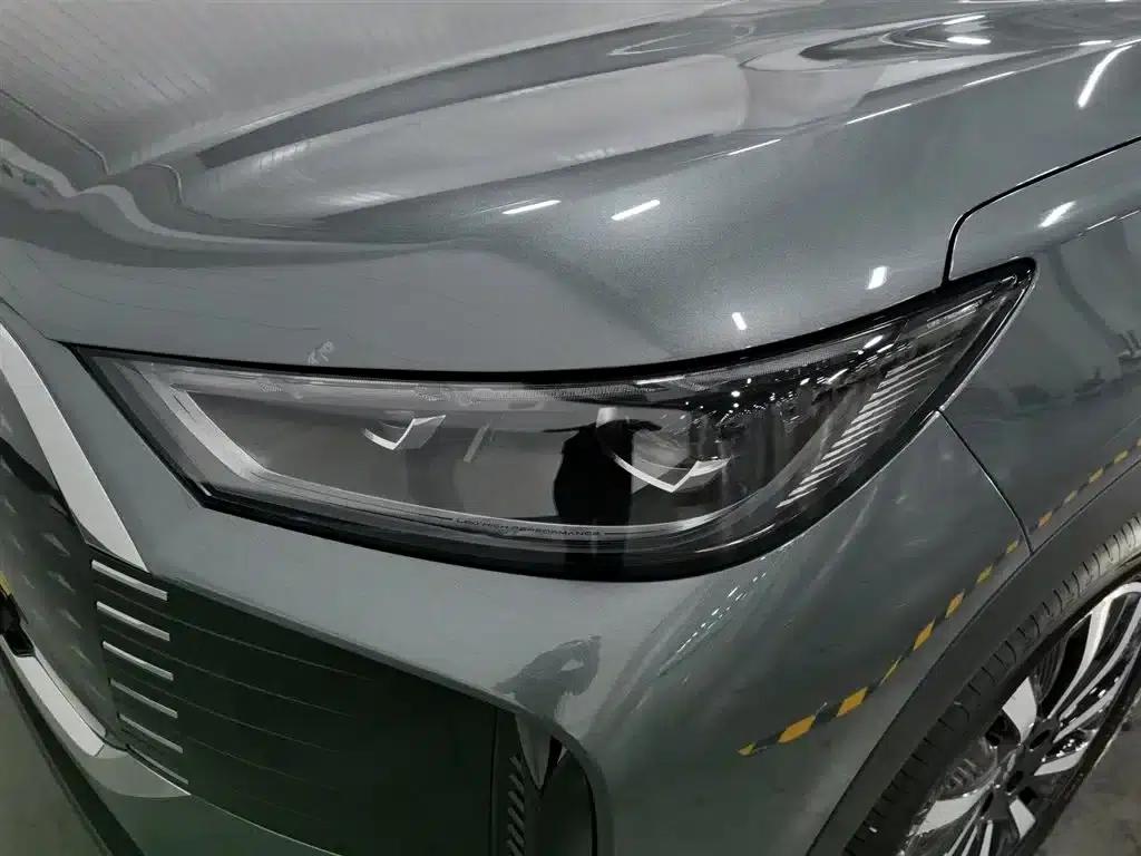 Fengyun T8 2025 1.5T 130km Premium Edition 7-seater — миниатюра 7