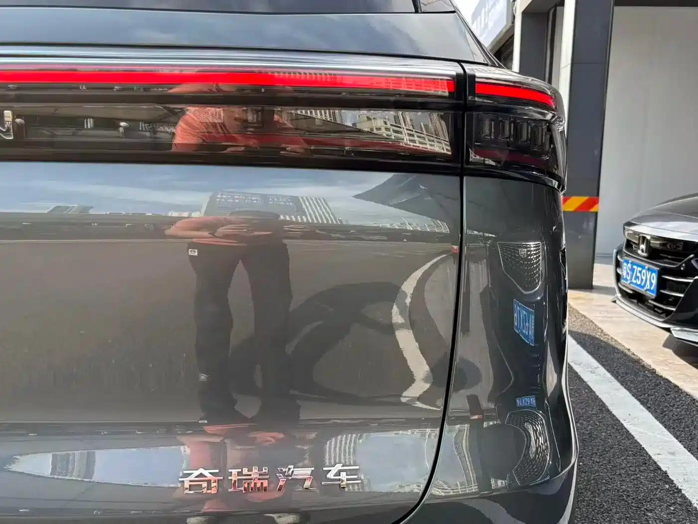 Fengyun T8 2025 1.5T 130km Premium Edition 5-seater — миниатюра 14