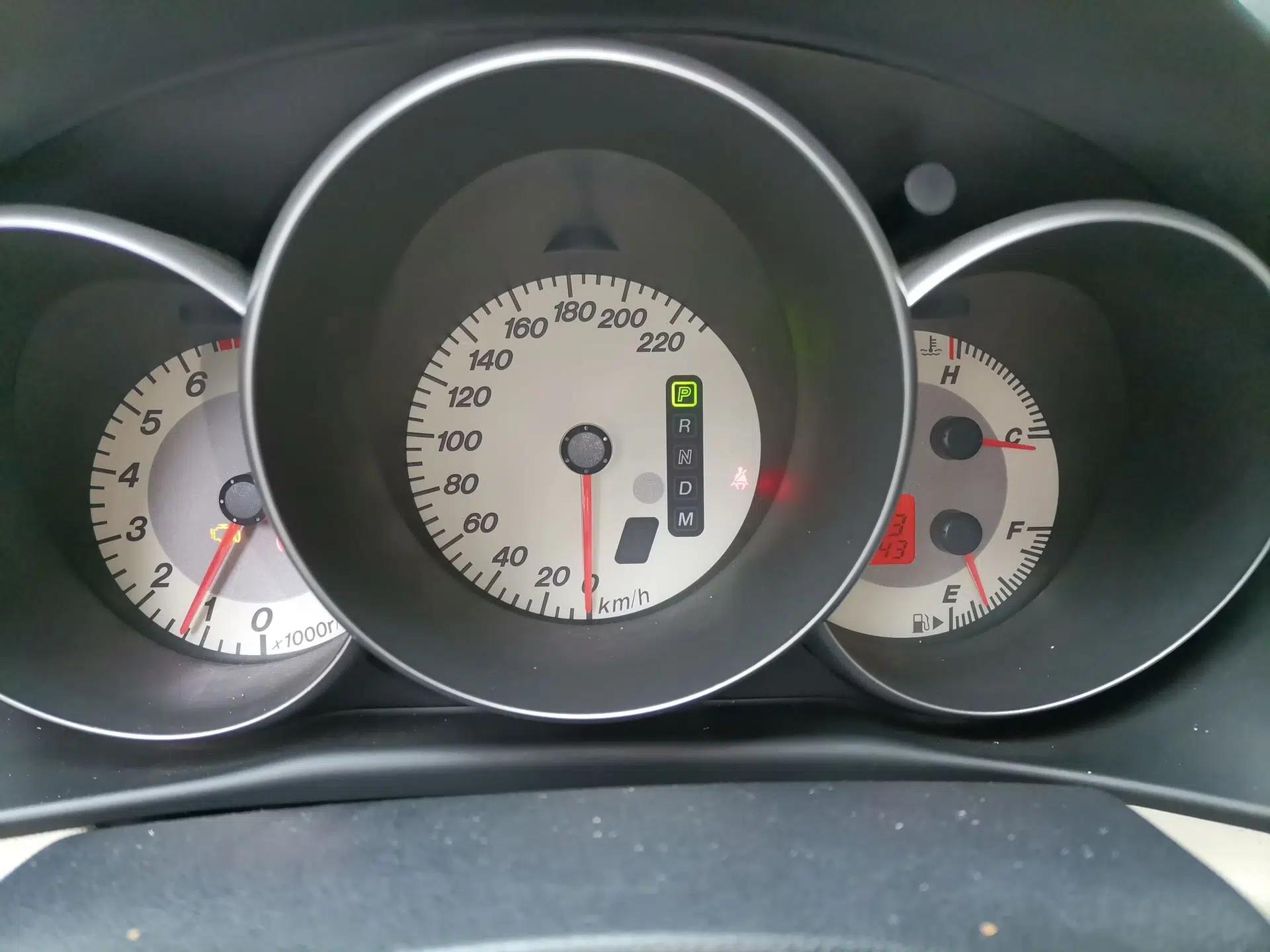 Mazda 3 2010 1.6L Automatic Classic Stylish Version — миниатюра 12
