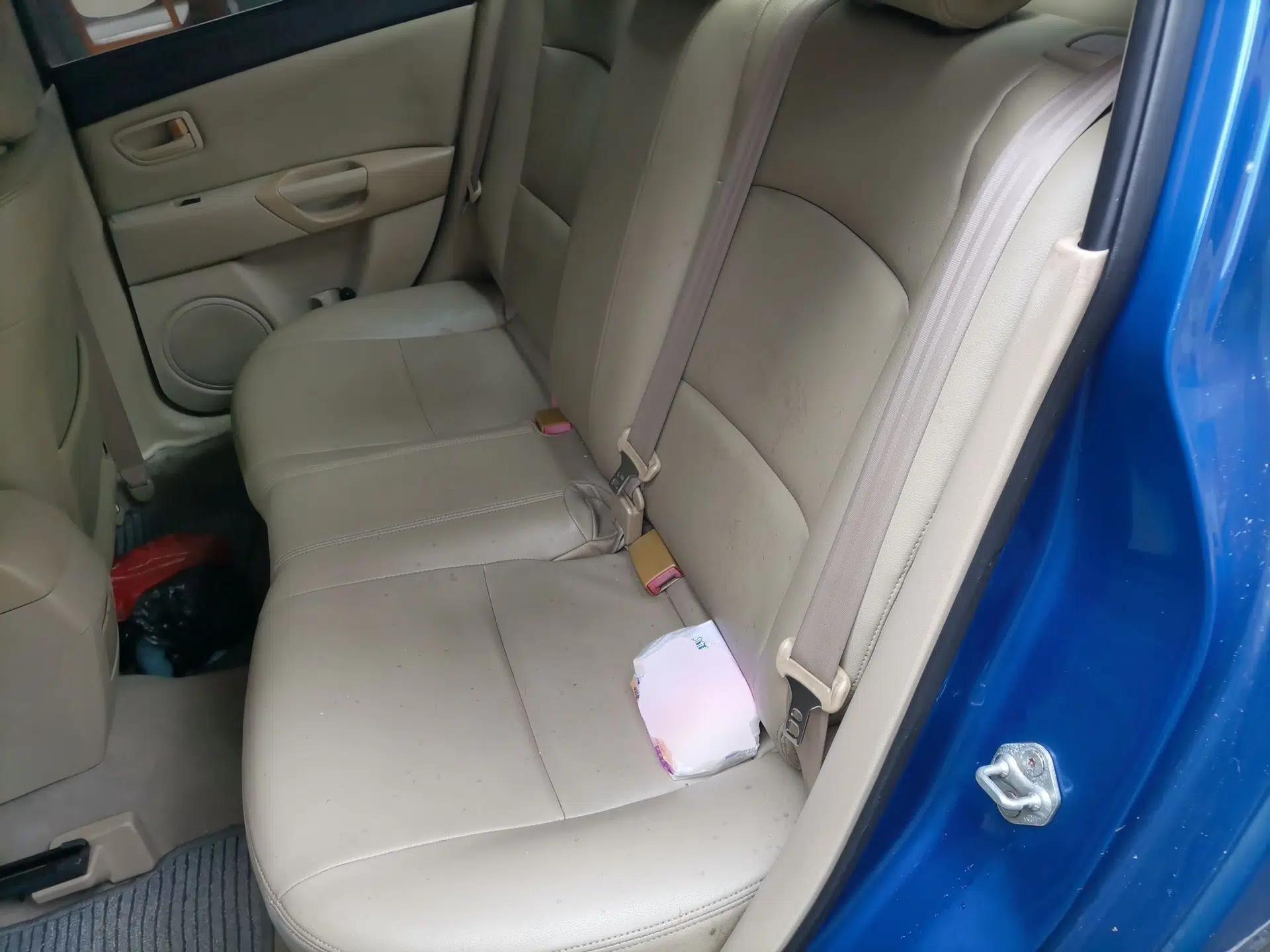 Mazda 3 2010 1.6L Automatic Classic Stylish Version — миниатюра 18