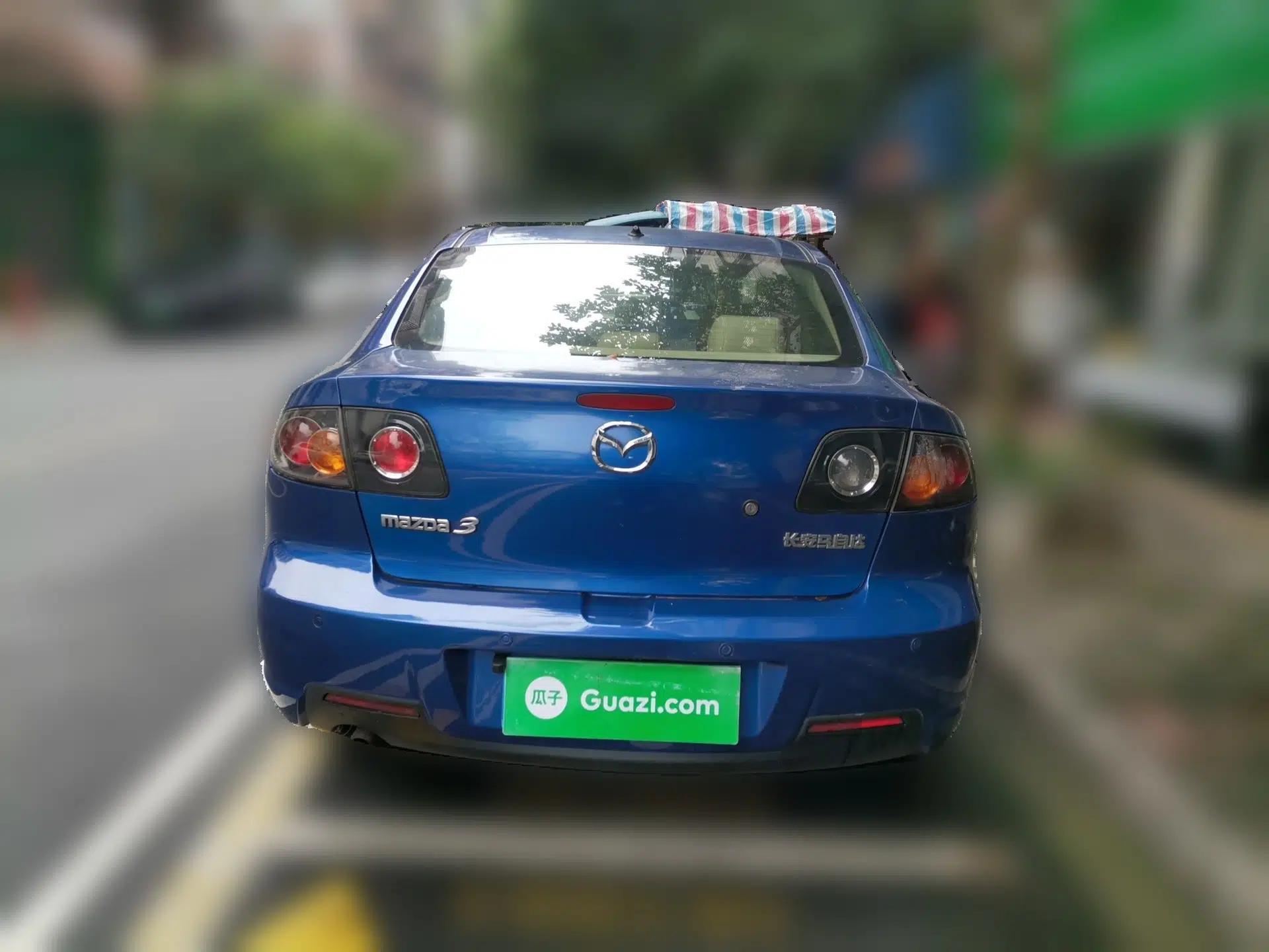 Mazda 3 2010 1.6L Automatic Classic Stylish Version — миниатюра 5
