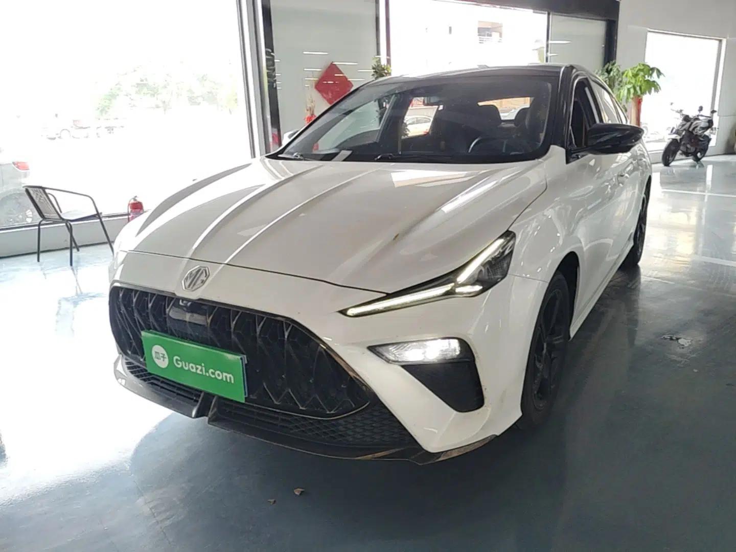 MG 5 Scorpio 2022 1.5T Trophy Sport Luxurious Edition — миниатюра 1
