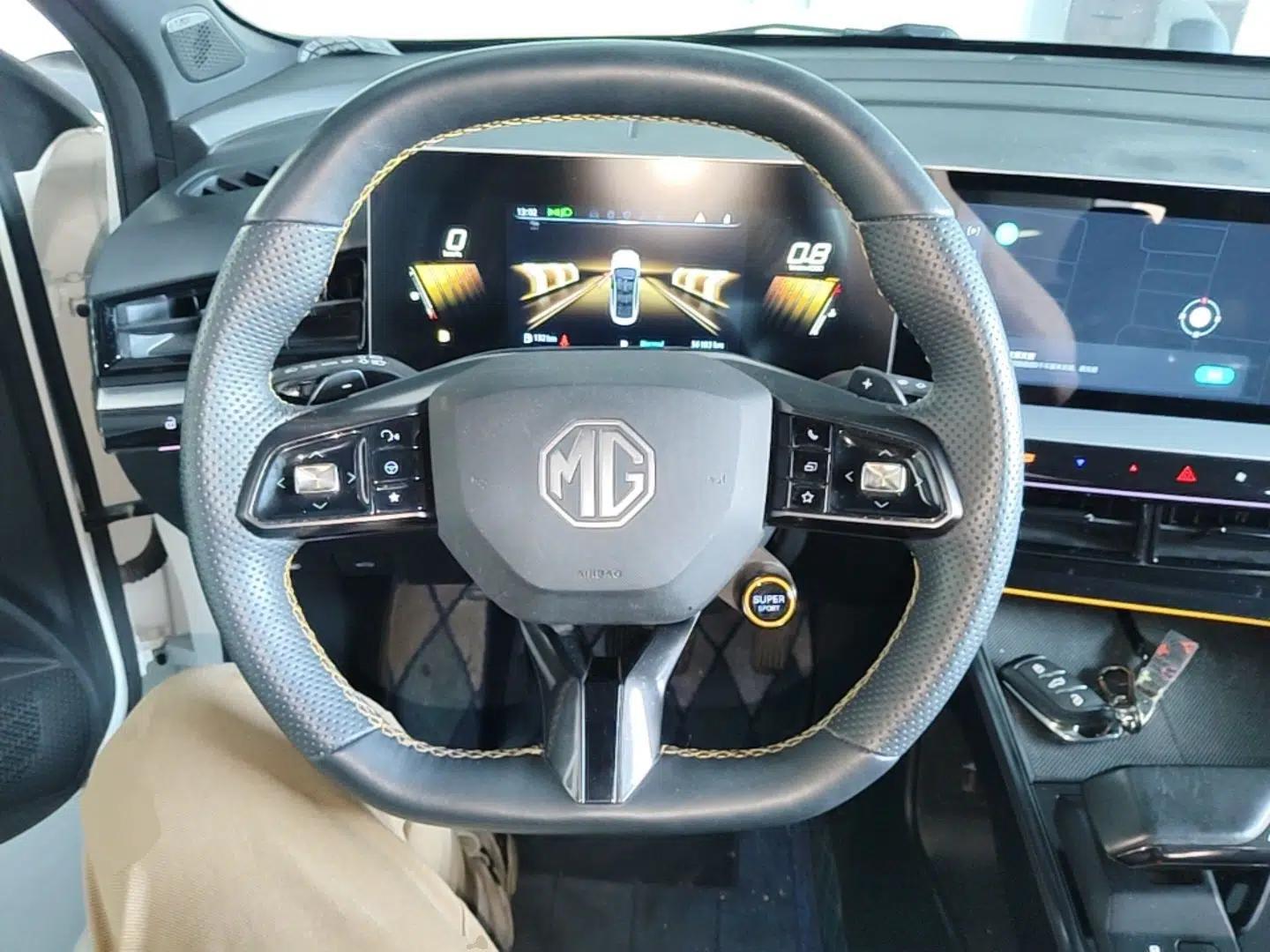 MG 5 Scorpio 2022 1.5T Trophy Sport Luxurious Edition — миниатюра 14
