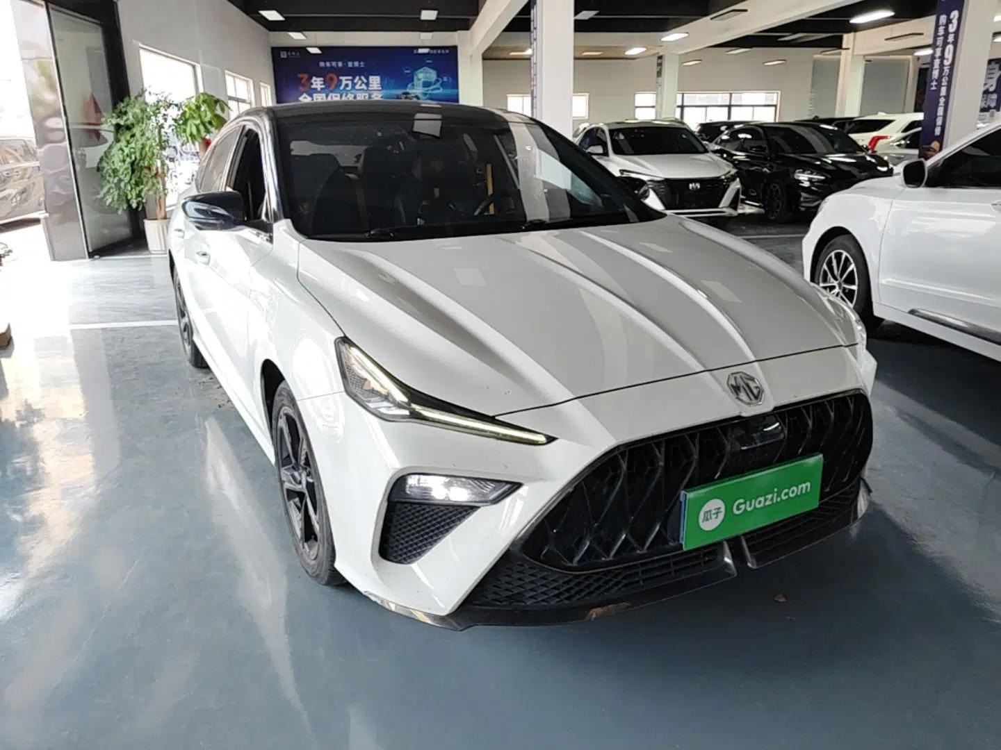 MG 5 Scorpio 2022 1.5T Trophy Sport Luxurious Edition — миниатюра 3