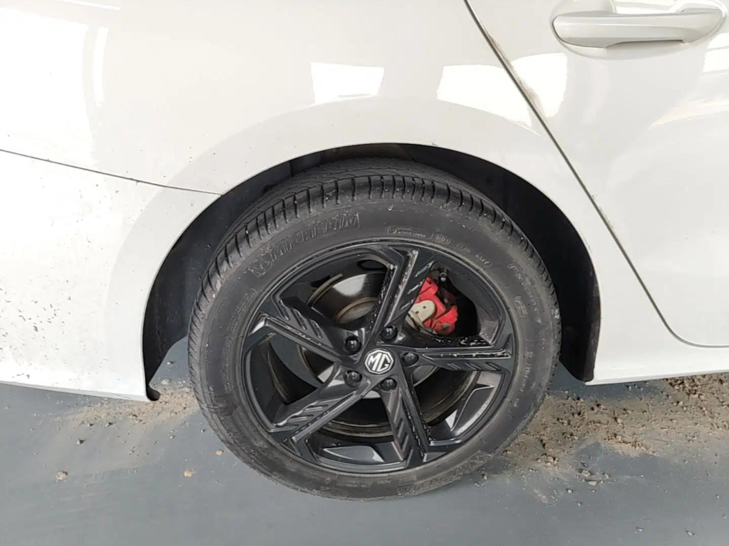 MG 5 Scorpio 2022 1.5T Trophy Sport Luxurious Edition — миниатюра 10