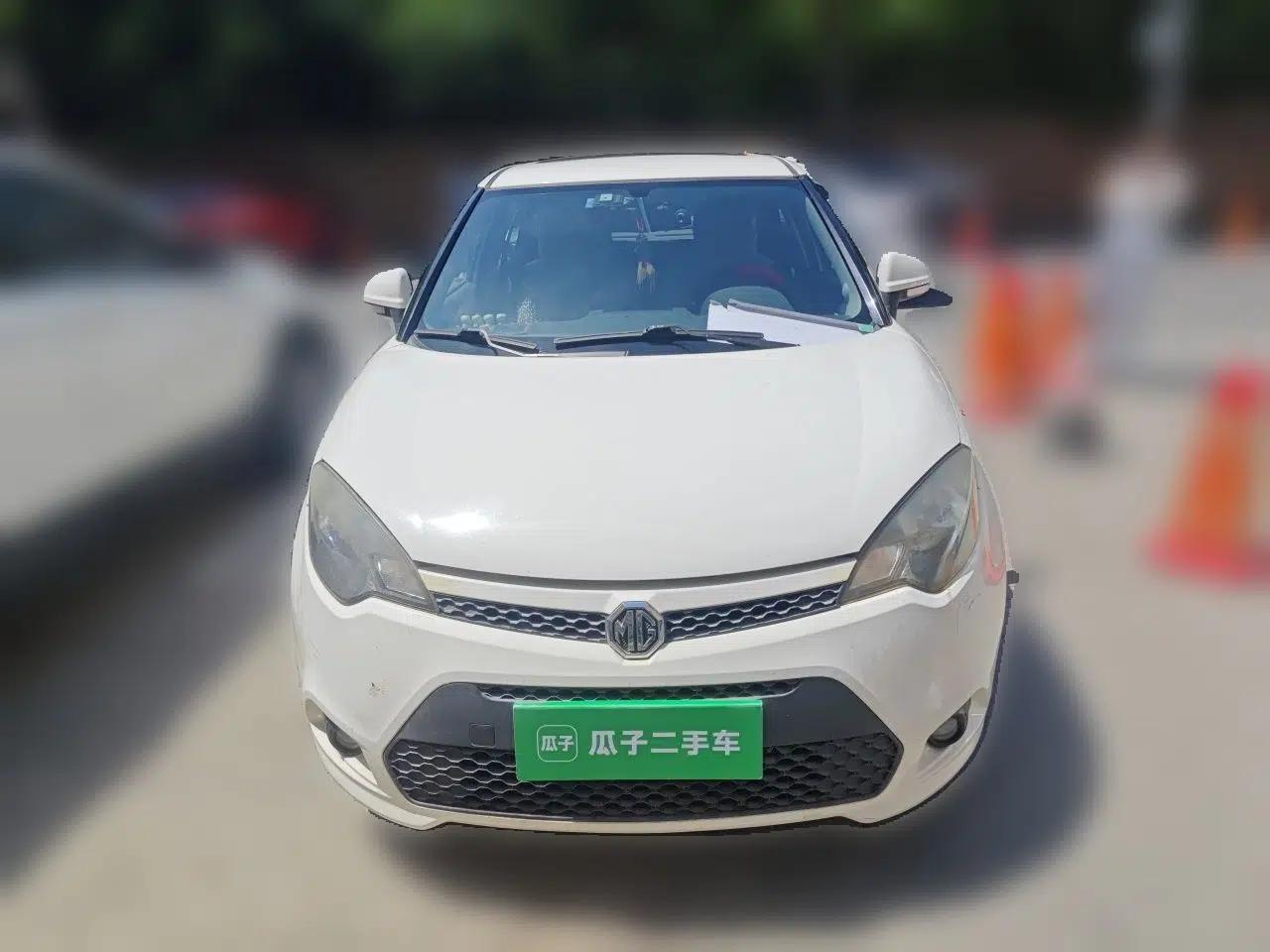 MG 3 2011 1.5L AMT Elite Edition — миниатюра 2