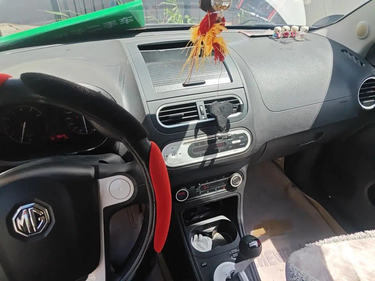 MG 3 2011 1.5L AMT Elite Edition — миниатюра 14