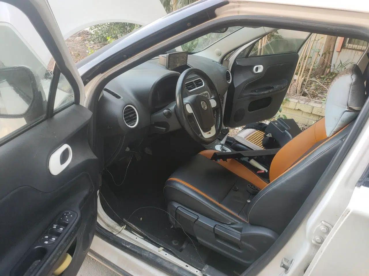 MG 3 2011 Xross 1.5L Luxury Edition — миниатюра 17