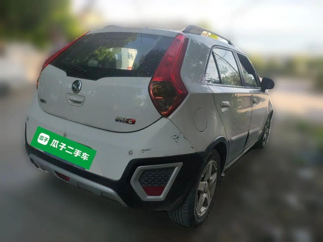 MG 3 2011 Xross 1.5L Luxury Edition — миниатюра 6