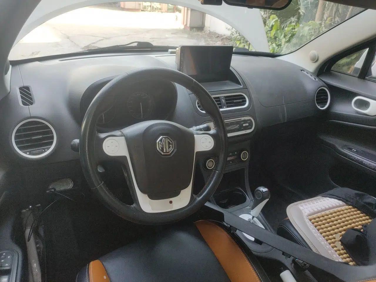 MG 3 2011 Xross 1.5L Luxury Edition — миниатюра 10