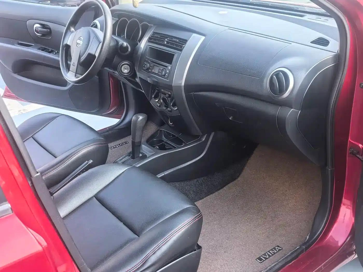 Nissan Livina 2010 Sporty Edition 1.6L Automatic Dynamic Model — миниатюра 6
