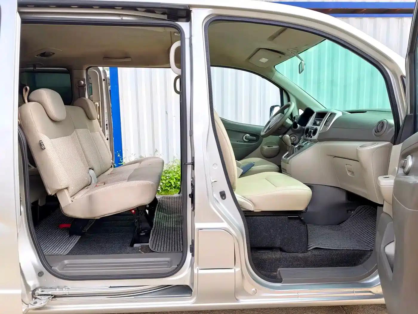 Nissan NV200 2014 1.6L Manual Deluxe Edition (China IV Emission Standard) — миниатюра 11