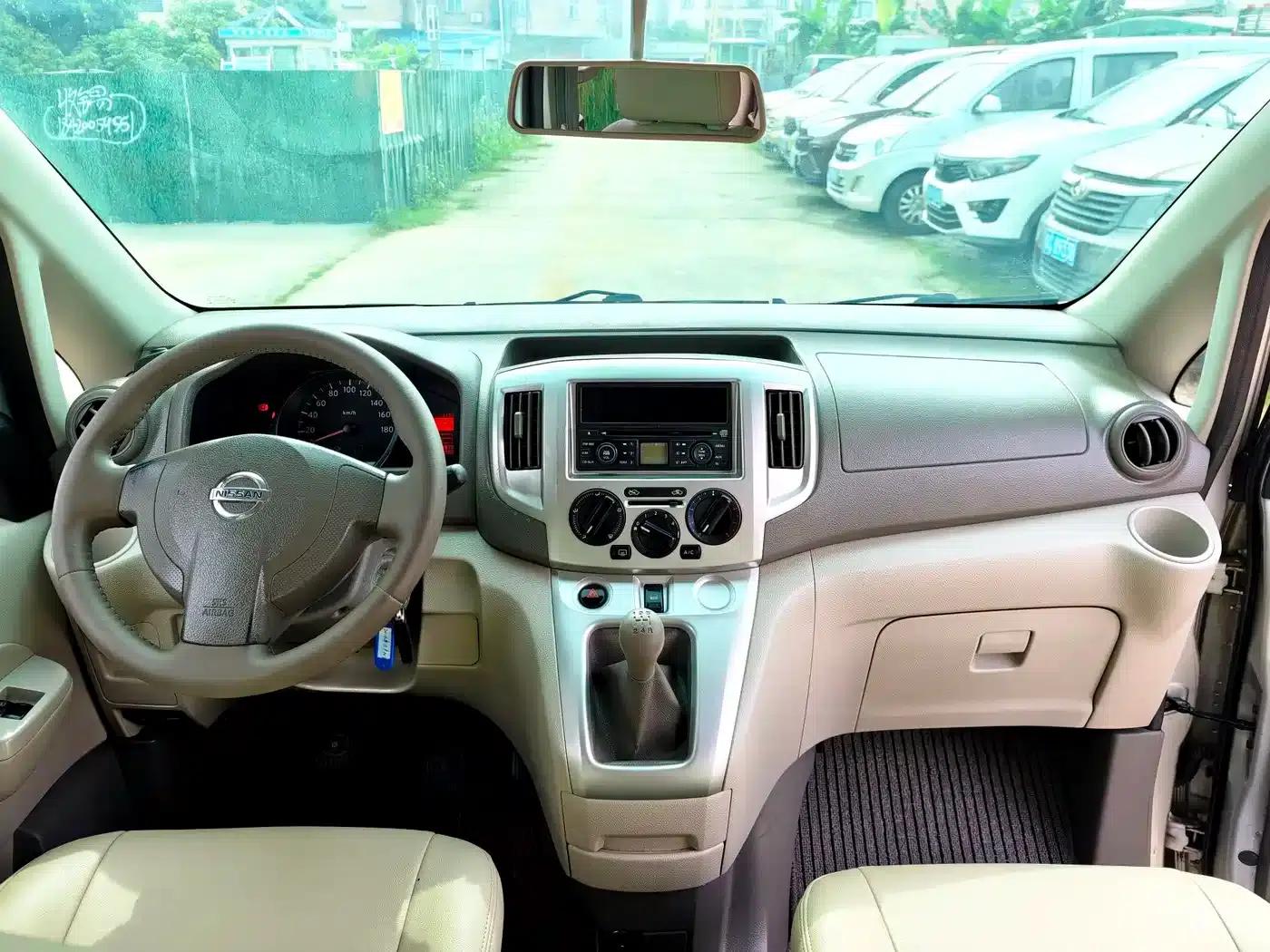 Nissan NV200 2014 1.6L Manual Deluxe Edition (China IV Emission Standard) — миниатюра 12