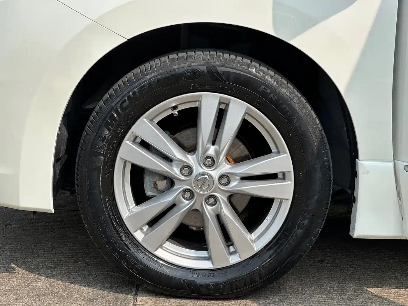 Quest 2015 3.5L SL — миниатюра 13