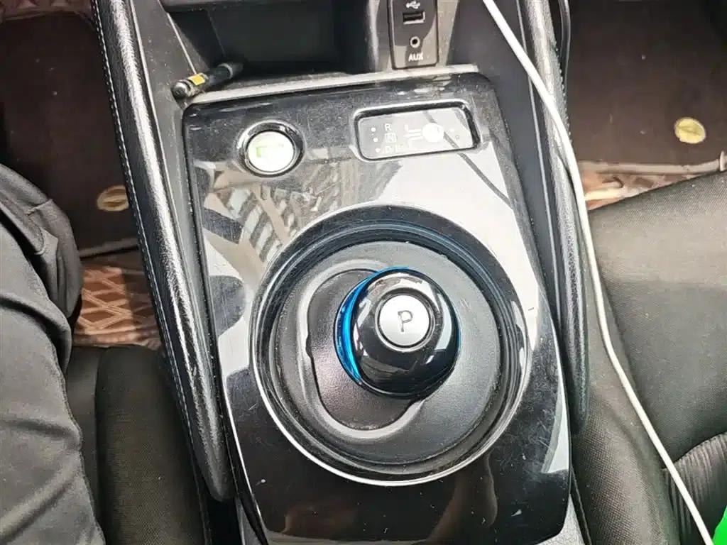 Nissan Sylphy EV 2018 Smart Edition — миниатюра 14