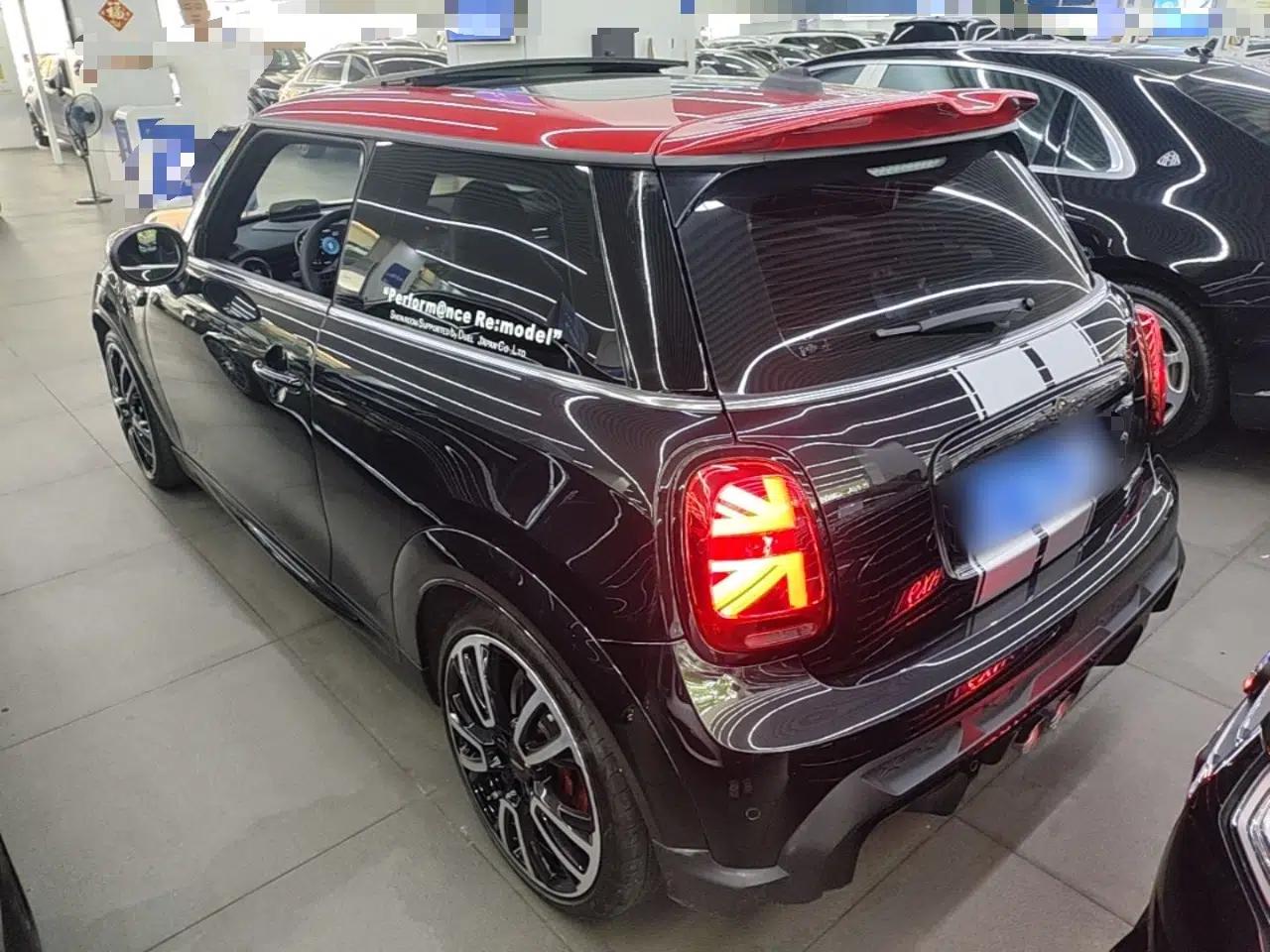 MINI JCW 2023 Facelift 2.0T JOHN COOPER WORKS ALL-IN — миниатюра 4