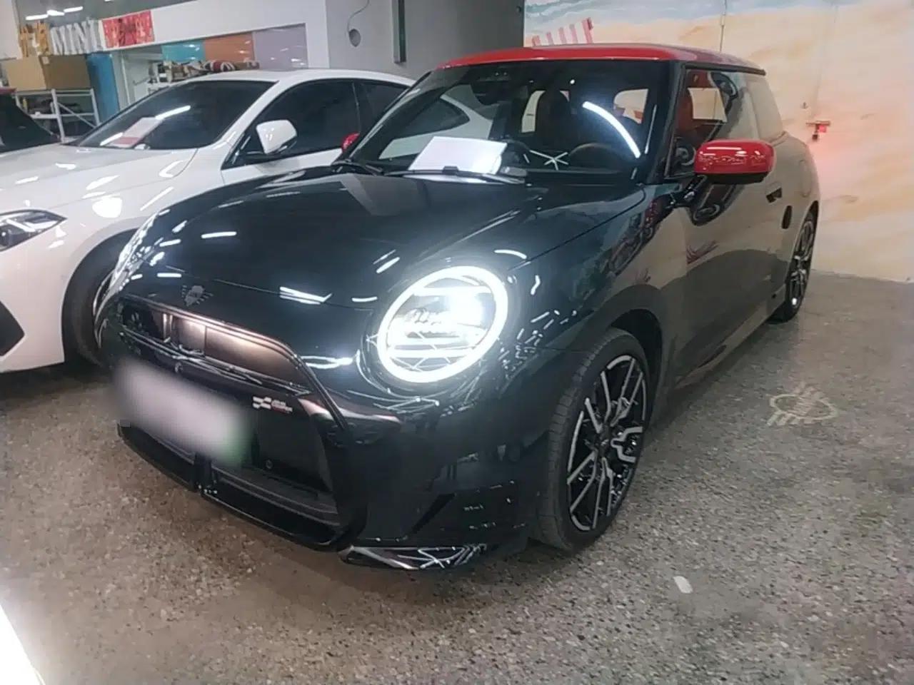 MINI Electric COOPER 2024 452km COOPER SE Racing Driver — миниатюра 1