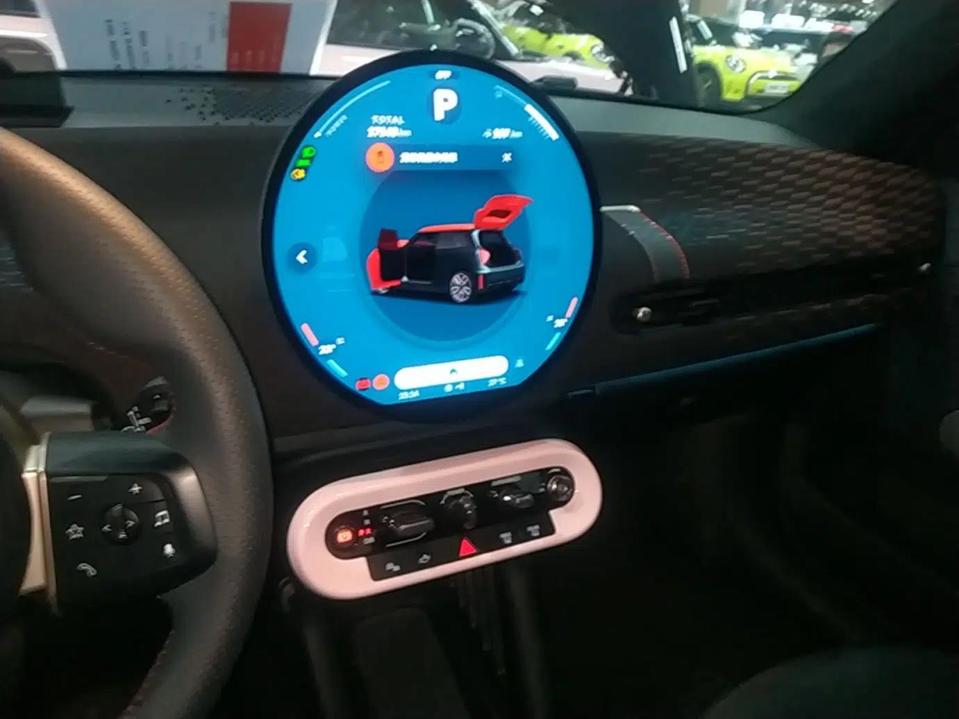 MINI Electric COOPER 2024 452km COOPER SE Racing Driver — миниатюра 16