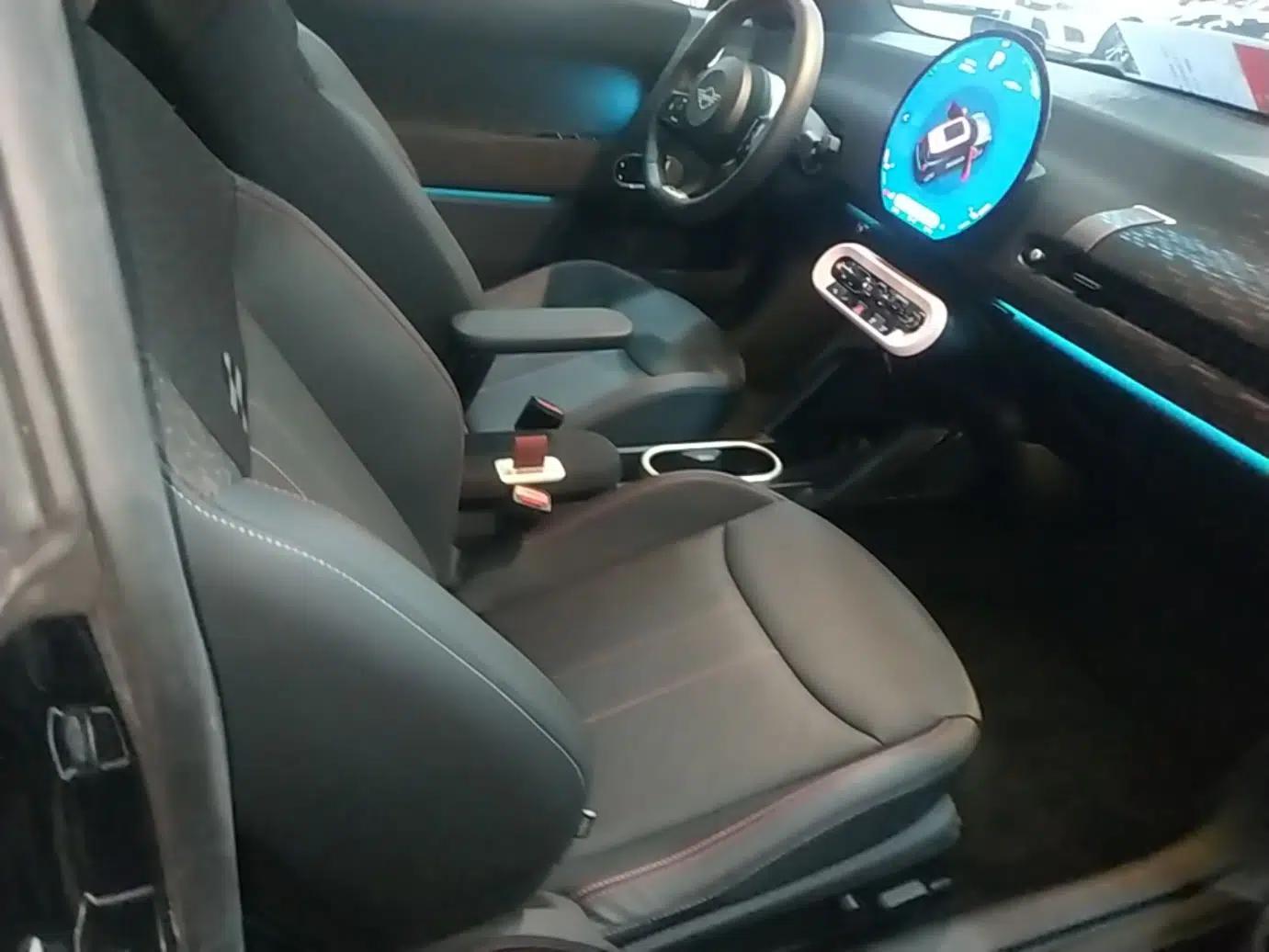 MINI Electric COOPER 2024 452km COOPER SE Racing Driver — миниатюра 23
