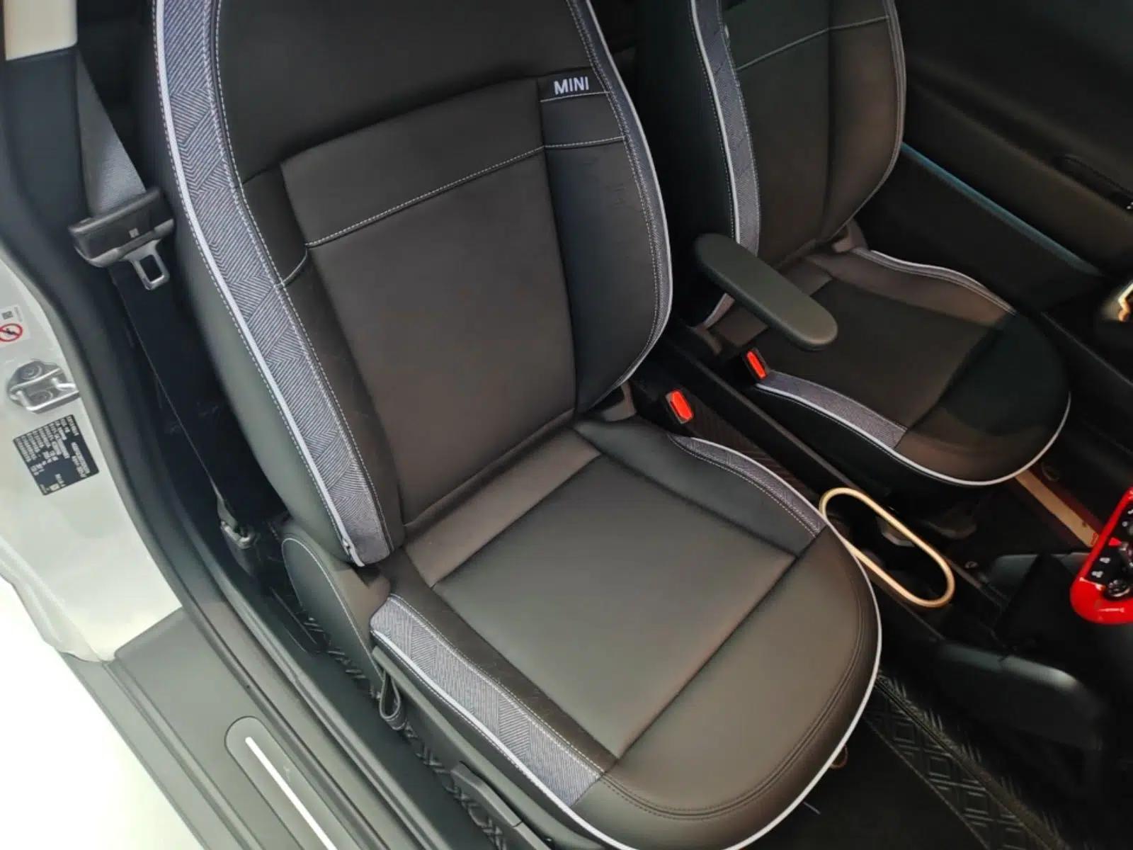 MINI Electric COOPER 2025 456km COOPER E Classic Style — миниатюра 23